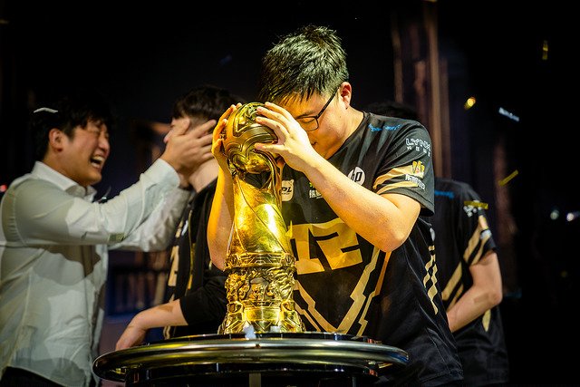 LPL春季赛选手名单公布：JDG、TES、RNG、WBG战队阵容一览-JJB电竞